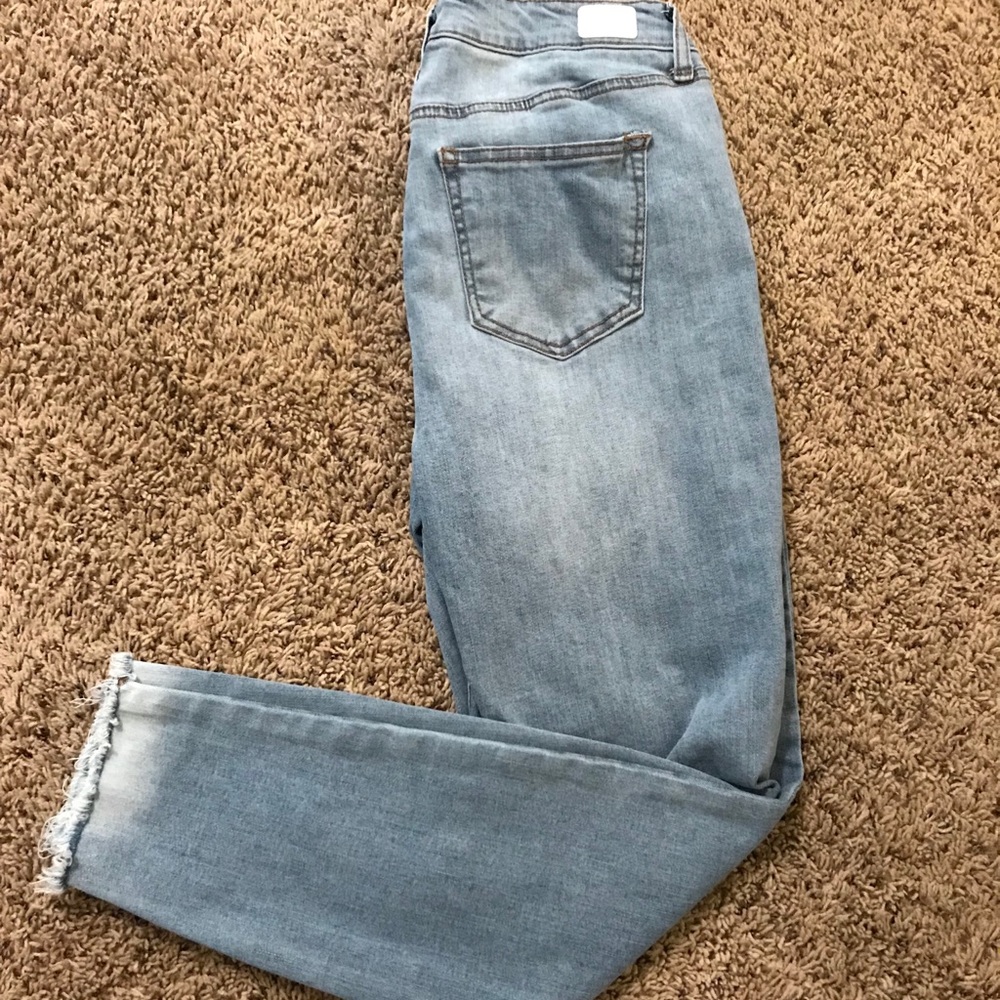 ✨Celebrity Pink Mid Rise Ankle Skinny✨